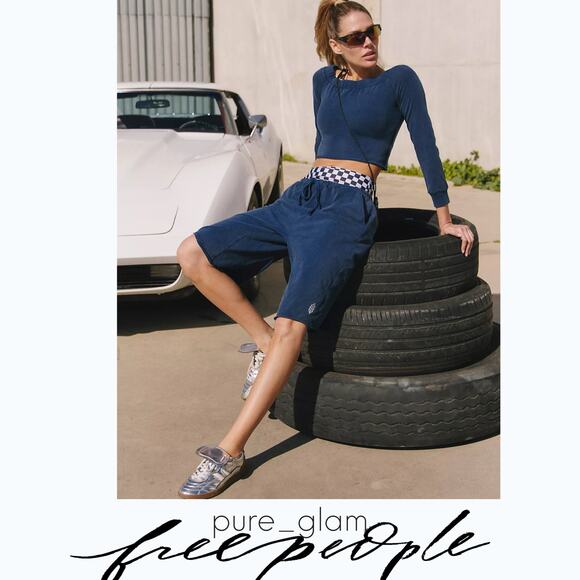 Free People matching set shorts and top - Picture 6 of 6